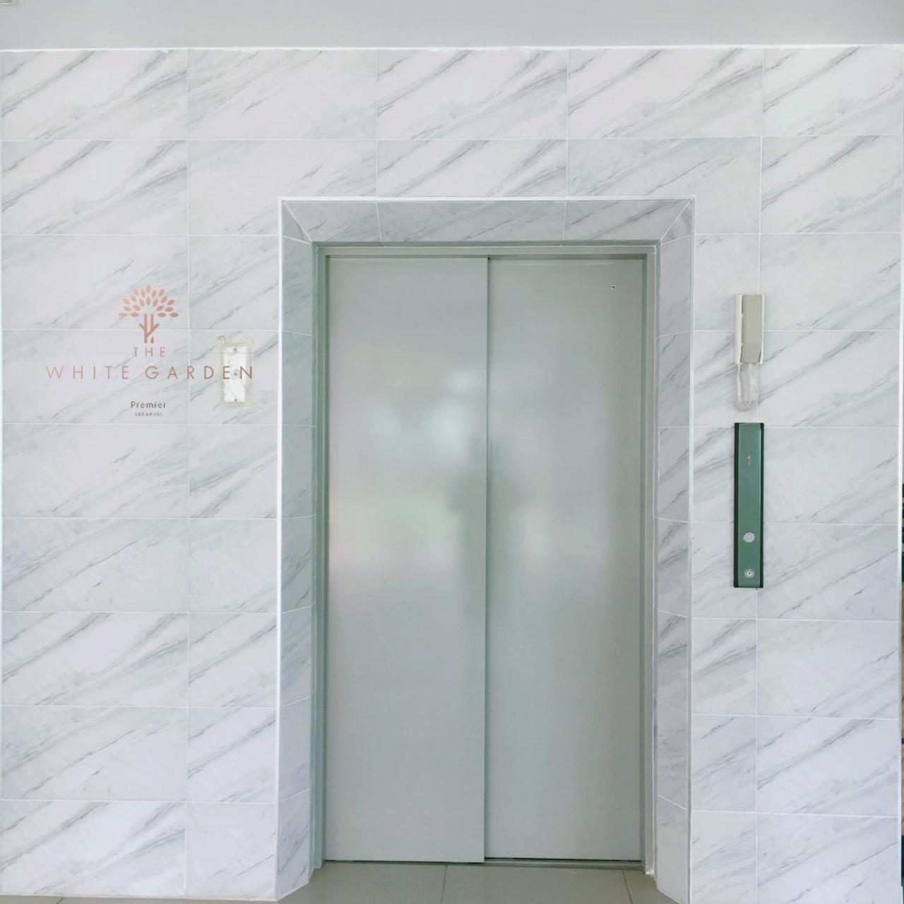 The White Garden Premier Saraburi 호텔 Ban Dao Ruang  외부 사진
