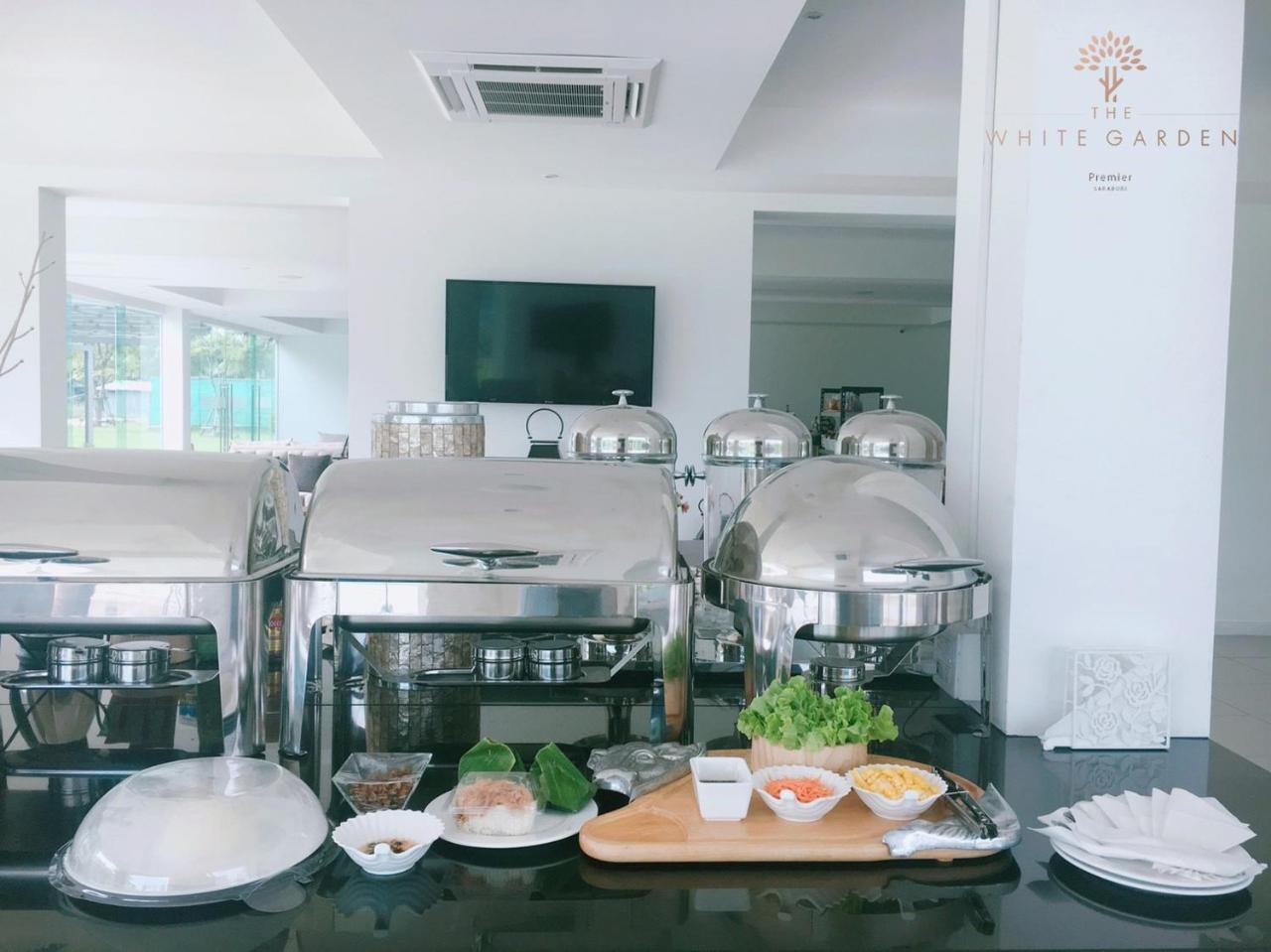 The White Garden Premier Saraburi 호텔 Ban Dao Ruang  외부 사진